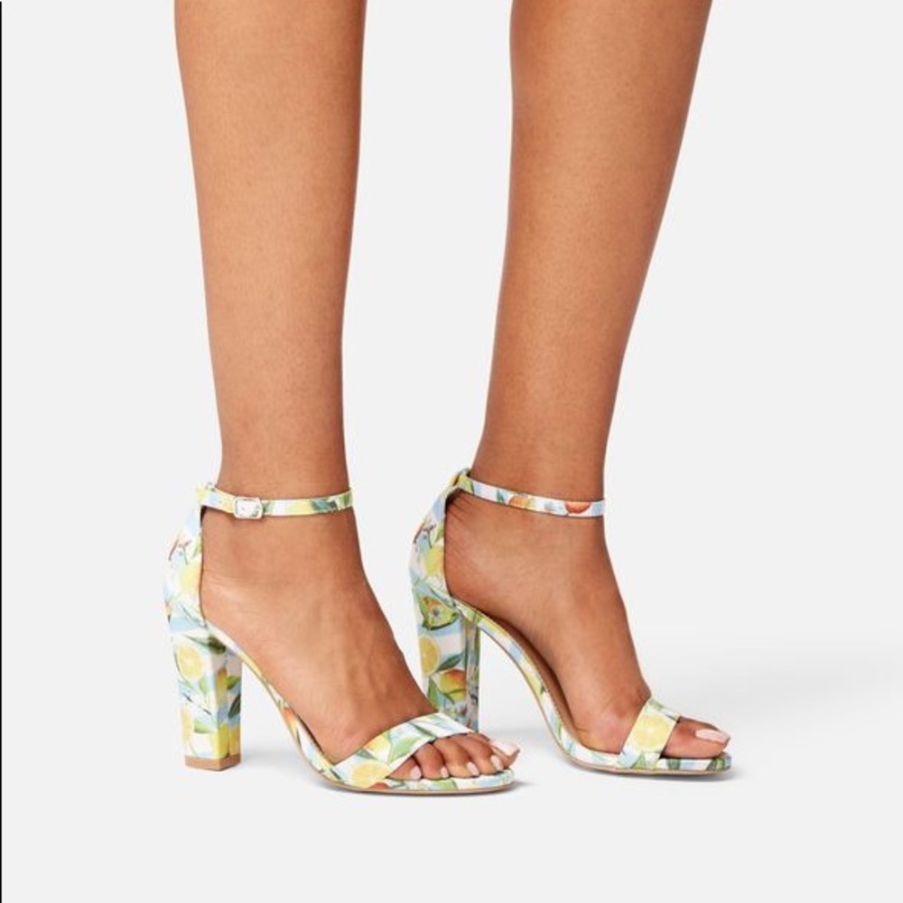 Lemon printed- Heeled Sandal